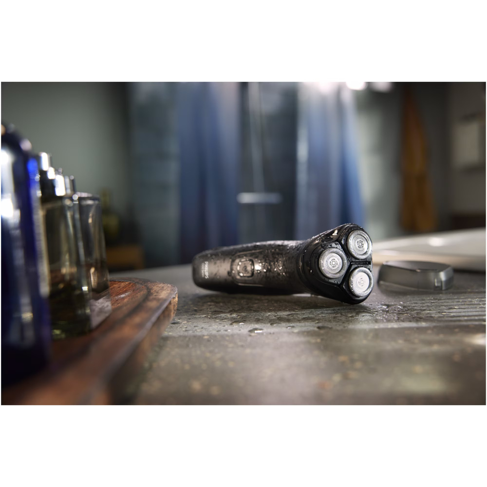 https://www.beststoreonline.ro/aparate-de-ras-si-tuns/aparat-de-ras-philips-shaver-seria-1000-s1141-00-barbierit-umed-%C5%9Fi-uscat-fara-fir-capete-4d-flexibile-lame-autoascutire-40-min-capac-de-protectie-negru.html [8]