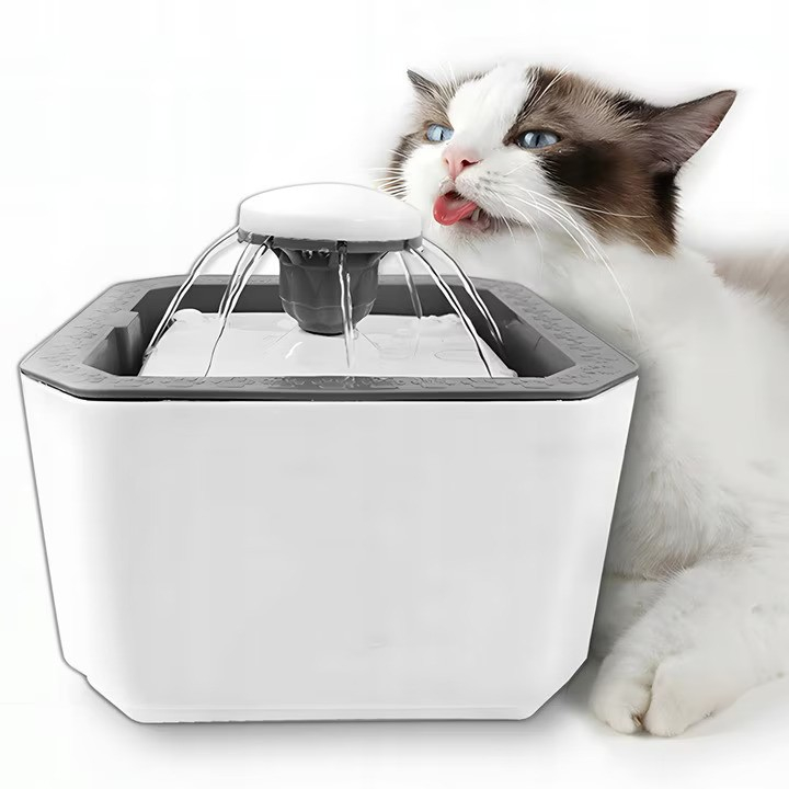 Dispenser de apa tip fantana NewEvo, ultra-sientioasa pentru caini si pisici cu filtru de carbon activat si hidratare neintrerupta a animalelor de companie, reglare a debitului de apa, incarcare USB, design modern, 2.5L, Alb [5]