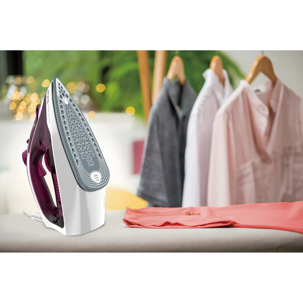Fier de calcat Tefal Express Steam FV2835E0, 2400W, Jet de abur 160 g/min, abur variabil 0-35 g/min, 270 ml, violet [5]