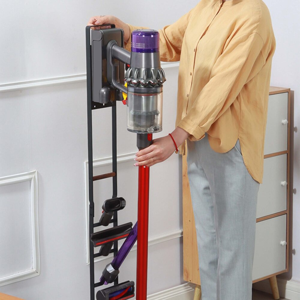 Suport Premium Pentru Aspirator Dyson, V15 V12 V11 V10 V8 V7 V6 5GEN, NewEvo®, Montaj Fara Gauri in Pereti, Instalare Rapida, Constructie Stabila, Economisire Spatiu, 126x22x28.5 cm, Negru [10]