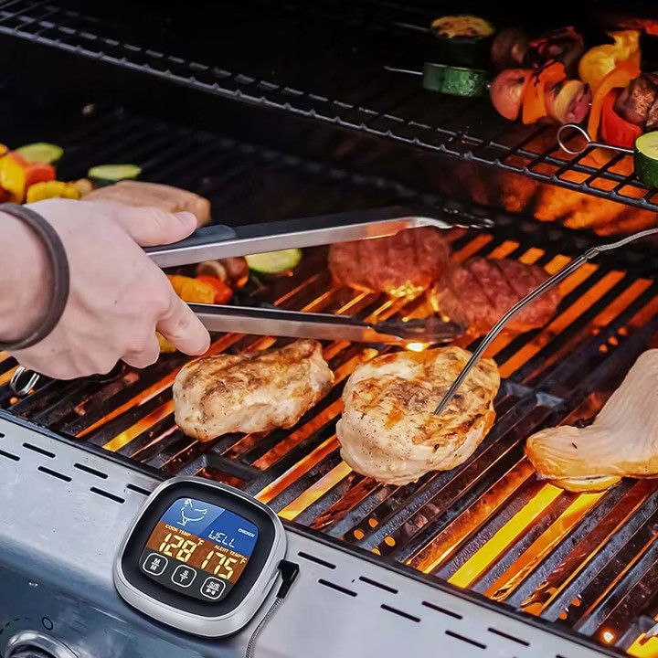 Termometru Digital de Bucatarie NewEvo®, pentru Carne, Lichide, Display Touch Screen, Functie Citire Rapida, Temporizator, Alarma, 8 Tipuri de Carne, 5 Trepte Gatire, Suport Magnetic, Sonda Digitala, Cablu 122 cm, Gratar, Cuptor, BBQ, Argintiu [6]