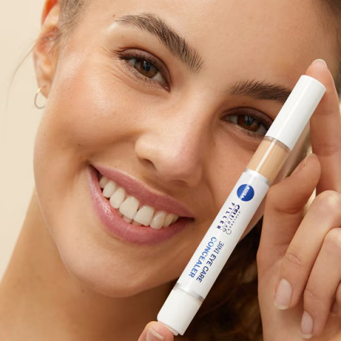 Corector hidratant pentru zona ochilor, Nivea Cellular 3in1 Eye Concealer, nuanta medie, 4 ml [7]