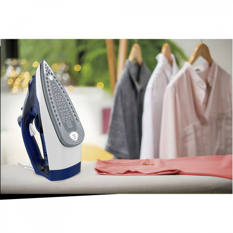Fier de calcat Tefal Express Steam FV2838E0, 2400W, jet de abur 180 g/min, abur variabil 0-40 g/min, 270 ml, functie anticalcar, alb/albastru [3]
