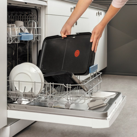 https://www.beststoreonline.ro/gratar-electric-tefal-plancha-booster-cb641810-2200-w-power-boost-termostat-ajustabil-suprafata-antiaderenta-tefal-resist-indicator-thermospot-negru.html [11]