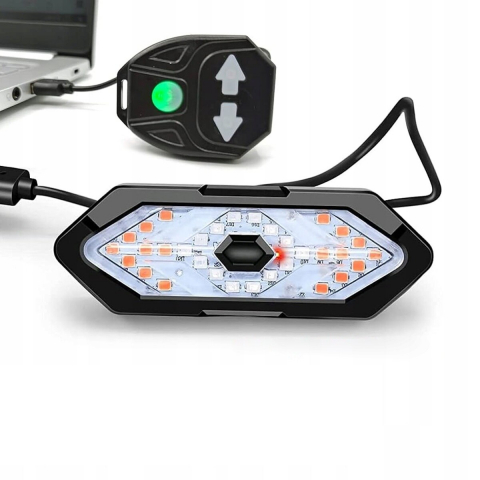 Lumini spate bicicleta cu semnalizare LED si telecomanda wireless, Renew Force, Baterie 900 mAh, reincarcabila prin USB, 5 Moduri de iluminare, impermeabila, Negru Alb [6]