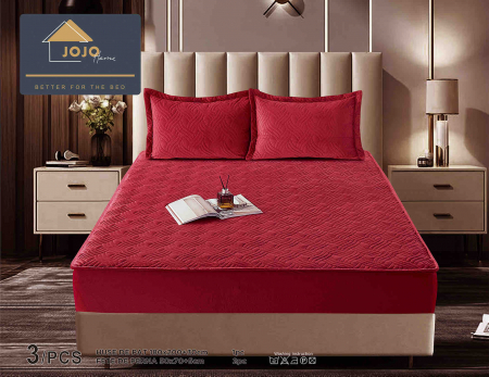 HUSE DE PAT CU ELASTIC - Husa Matlasata Tip Topper Catifea Rosu pentru Pat 180x200cm + 2 Fete de Perna 50x70cm - Huse de Pat Confortabile si Elegante