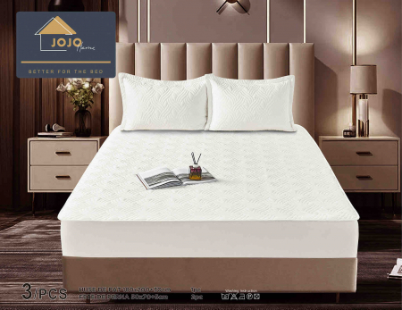 Huse Pat 140X200 cm - Husa Matlasata Tip Topper Alb Pat 140x200cm + 2 Fete de Perna 50x70cm - Huse de Pat Confortabile si Elegante