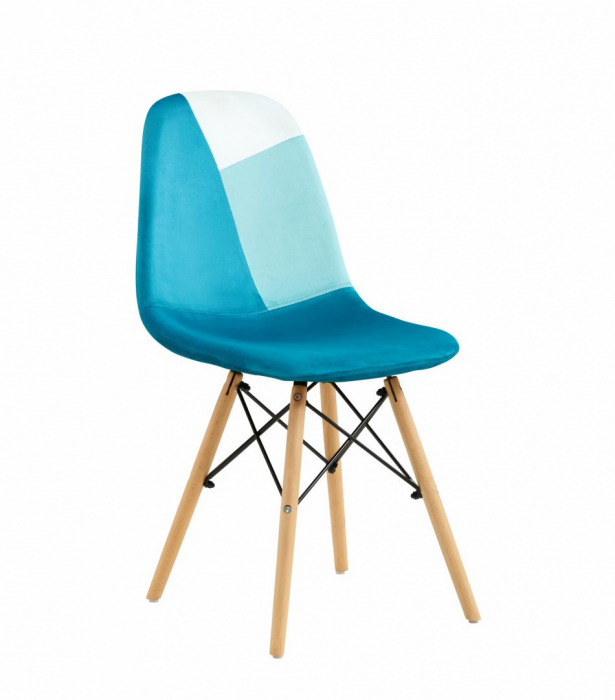 Set of 2 Scandinavian Chairs - Blue Product dimensions: 52x47x82 cm. Seat width 47 cm, seat depth 38 cm Material: velvet seat and back, beech wood and metal legs, plastic seat covered in polyester uph