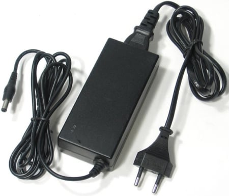 Accesorii Supraveghere - Sursa alimentare 12V/3.75A KM-PS04