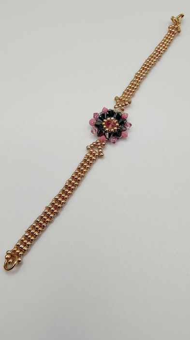 Brățară tip ceas cu mărgele roz [2]