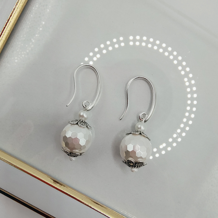 Cercei din argint cu perle Preciosa fatetate [1]