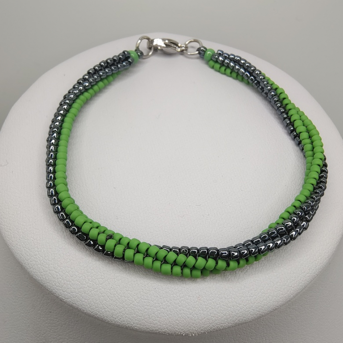 Set colier/bratara/cercei verde/negru [4]