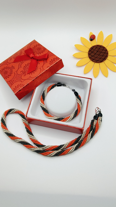 Set colier și brățară din mărgele Miyuki [1]