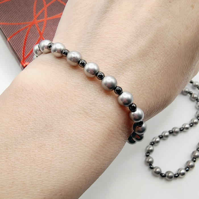 Set colier si bratara, perle si hematite [3]