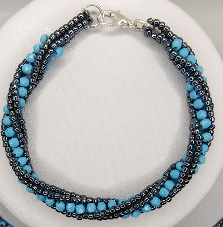 Set colier si bratara albastru [2]