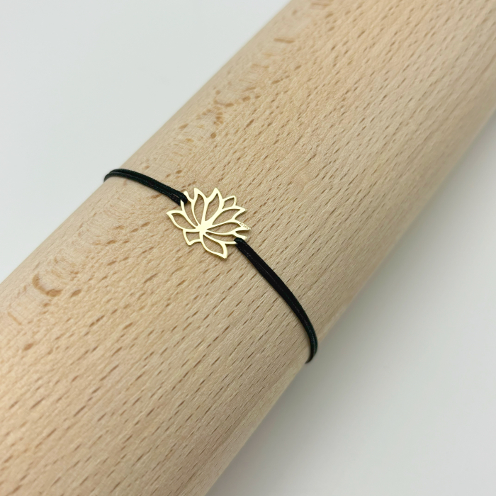 Bratara cu pandantiv Lotus din AUR 14K [2]
