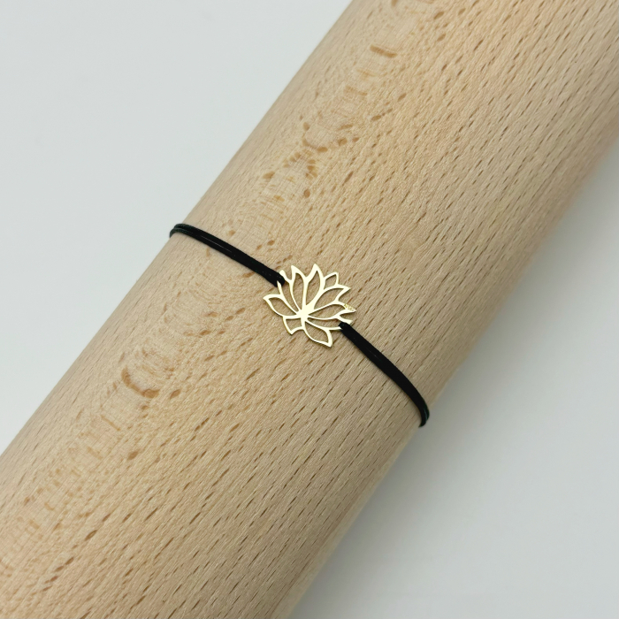 Bratara cu pandantiv Lotus din AUR 14K [4]