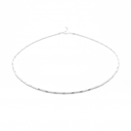 Colier cu accesorii tubulare din Argint 925 si margele albe