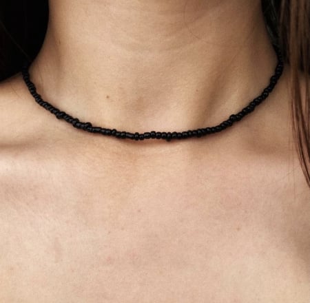 COLIERE - Colier cu margele negre neregulate si inchidere din Argint 925