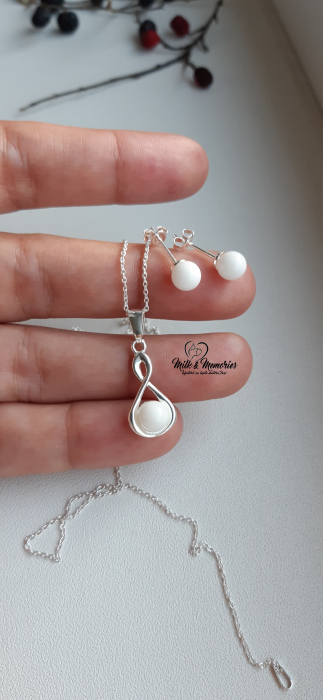 Cercei perle mici cu baza din argint 925 ce contin lapte matern [5]