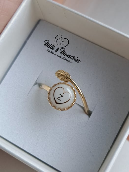 Inel reglabil din aur galben 14K cu semiperla ce contine lapte matern, si inimioara din suvita de par a bebelusului [3]