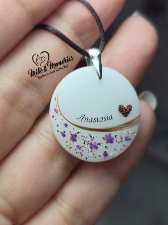 Pandantiv cu lapte matern, personalizat cu numele bebelușului, șuvița de păr, inimioara din cordon ombilical, foita aurie si flori naturale uscate [3]