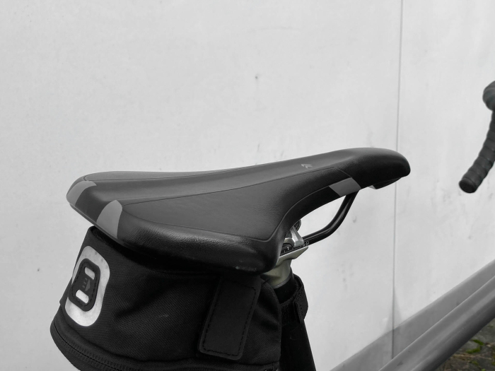 Bicicleta gravel/sosea, marimea M (530 mm) [4]