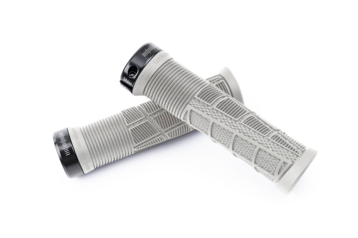 MANSOANE ACID DISRUPT GRI DESCHIS [1]