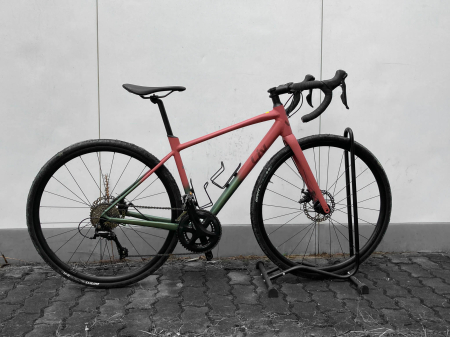 Rent a bike - Bicicleta de sosea/gravel Liv Avail Ar 3, marimea S (460mm)