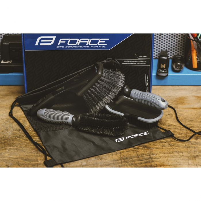 Set de Perii FORCE ECO cu husa [3]