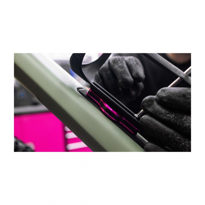Suport Apple AirTag pentru cadru Muc-Off Secure Tag Holder V2 Gri [3]