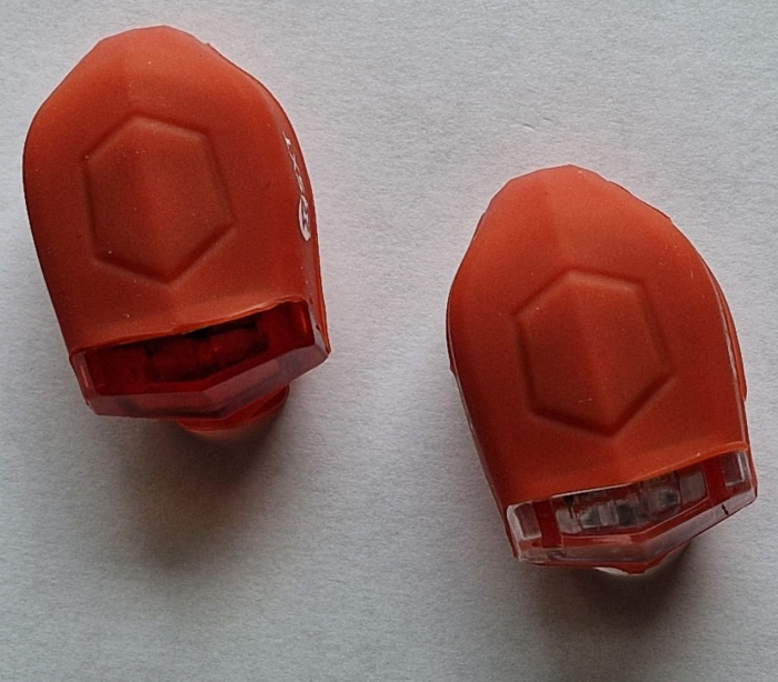Set Flash cu Baterii SXT (silicone) Rosu [2]
