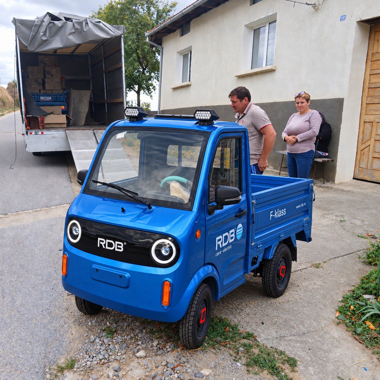 Livrare RDB F-Klass cu șoferii Bimax, descărcare cu rampe și instructaj la client