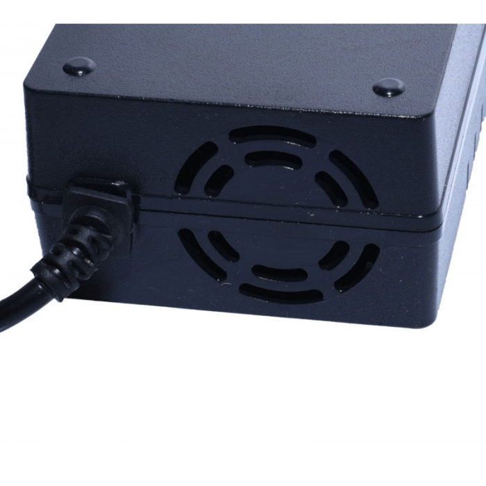 Incarcator cu ventilator 36V 2A (Litiu-Ion, Conector RCA) [4]
