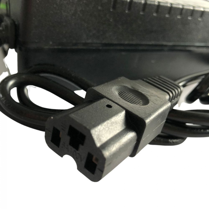 Incarcator scuter electric CityCoco (67.2V,3A) [2]