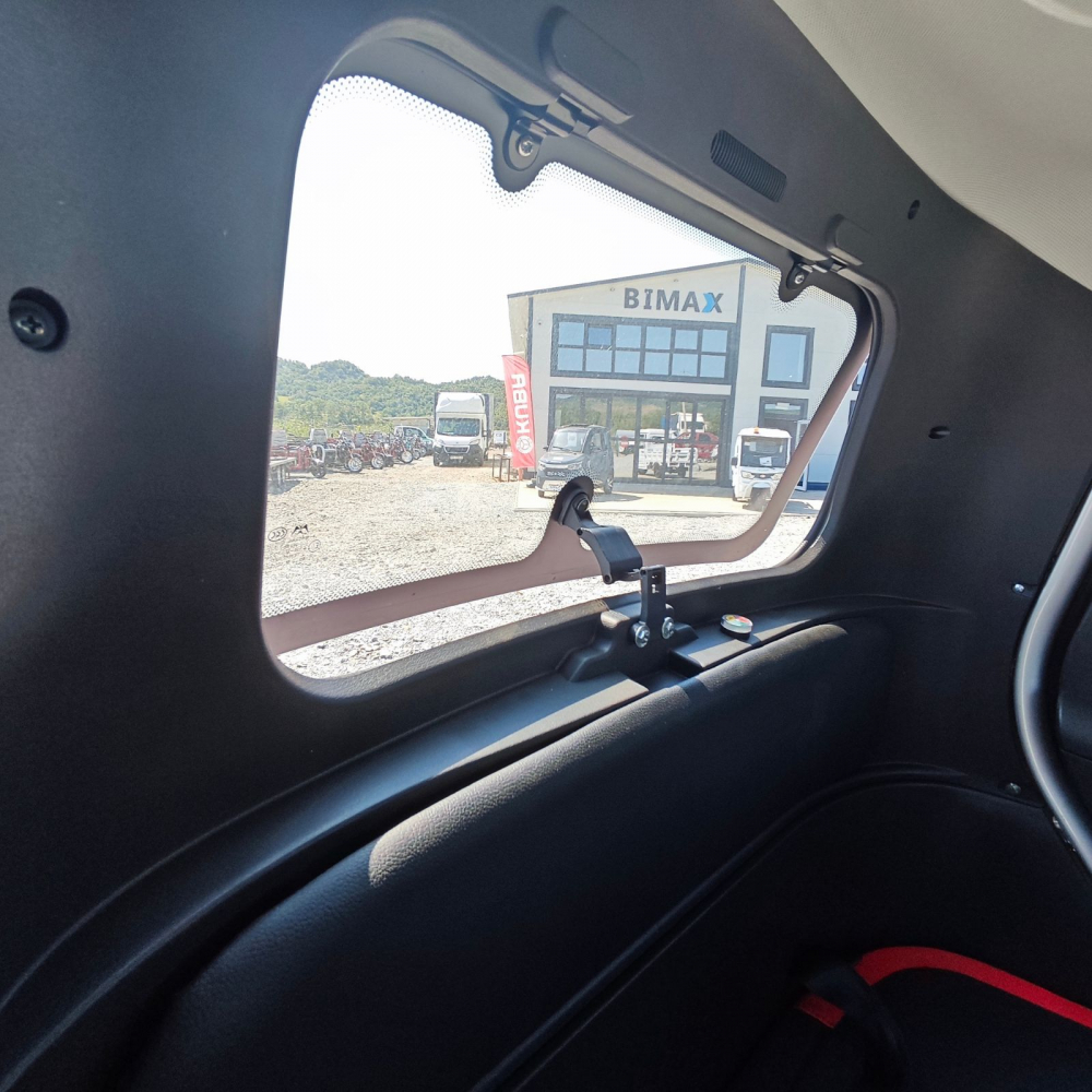 Masina Electrica Kuba City Q7, 25km/h, 2100W, autonomie mare, Husa GRATUITA [8]