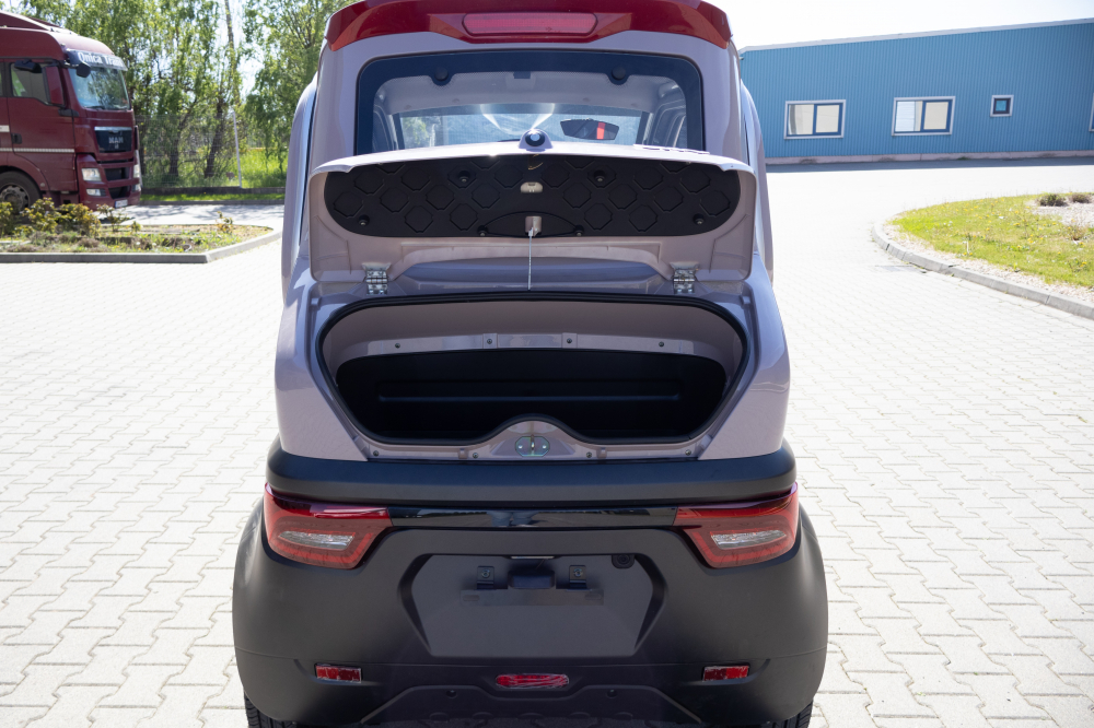 Masina Electrica Kuba City Q7, 25km/h, 2100W, autonomie mare, Husa GRATUITA [4]