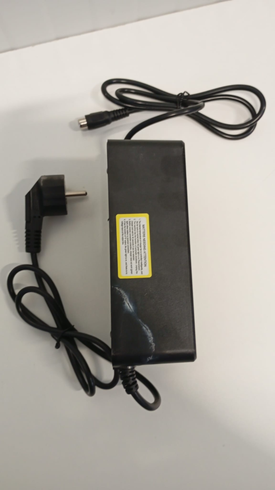 [RESIGILAT] Incarcator bicicleta electrica (Acid/Gel) 36V 2A ROUND [4]