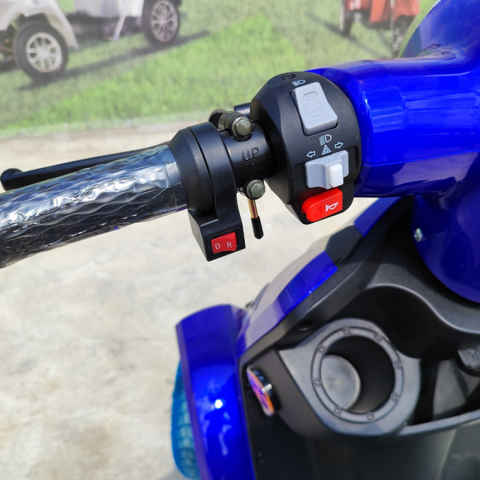Scuter electric 4 roti cu cabina, Rosu, 25km/h, 1000W, Model CL30 [7]
