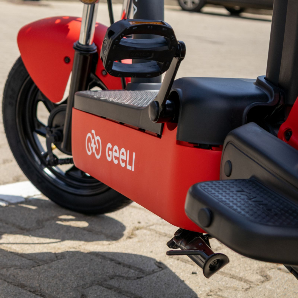 Scuter electric cu pedale fara permis, Geeli BEE, 25km/h, 38 km autonomie max, Omologat [8]