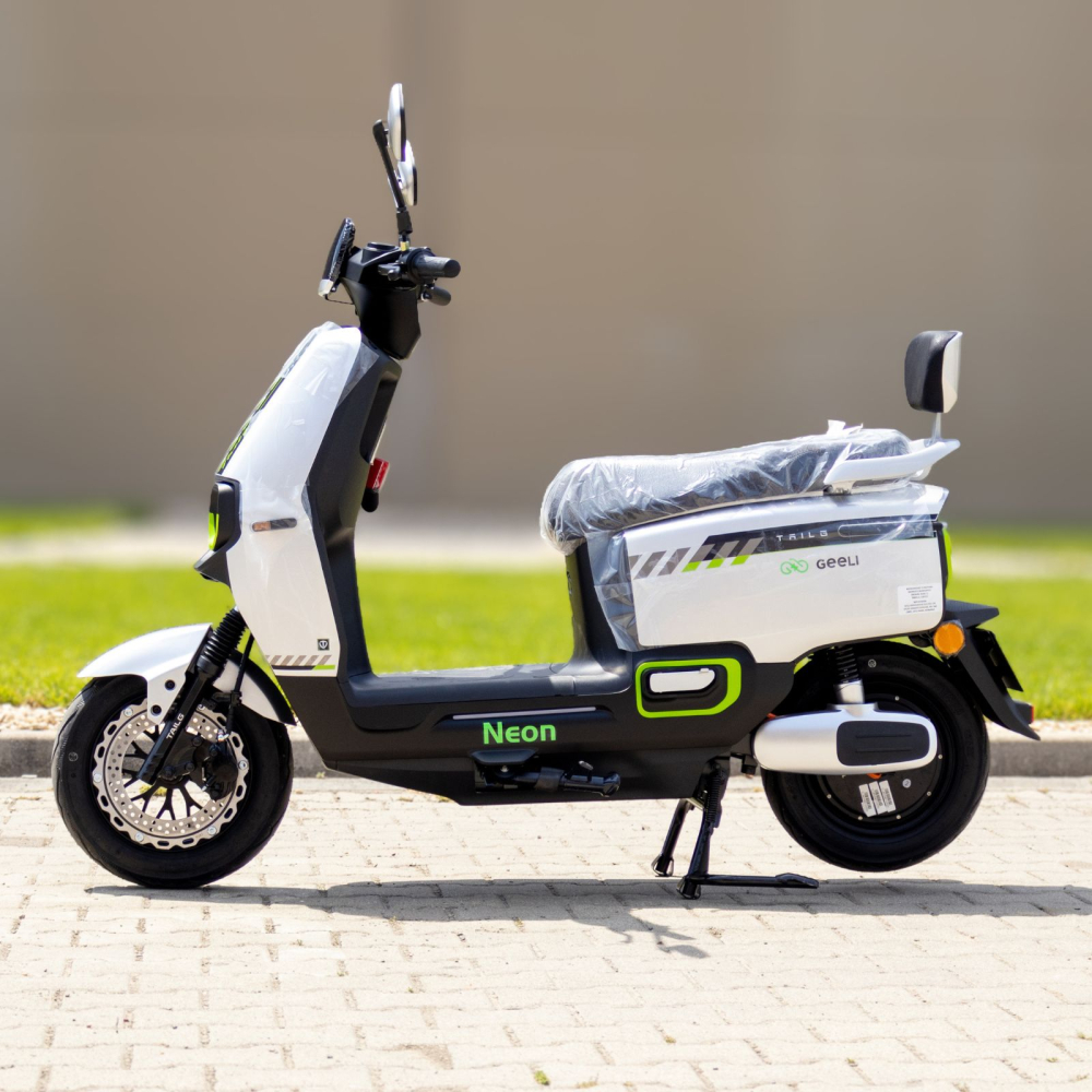 Scuter electric fara permis, Geeli NEON, 1200W motor, 25km/h, 55 km autonomie, Omologat 2 persoane [5]