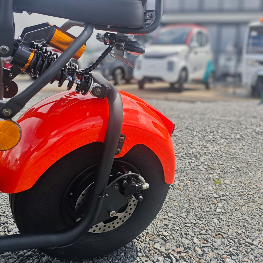 Scuter electric Harley CC10, motor 1500W, roti late, 25km/h fara permis, 2 locuri, Acumualtor Litiu, Autonomie max 50km, Portocaliu [3]