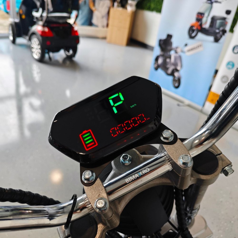 Scuter electric Harley CC15 motor 2000W, roti late, 25km/h fara permis, 2 locuri, Acumualtor Litiu, Autonomie max 50km [10]