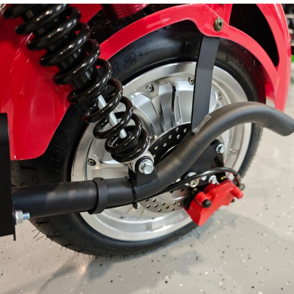 Scuter electric tip Chopper, motor 2000W, 25km/h fara permis, 2 locuri, Acumulator Litiu detasabil, Autonomie max 50km [37]