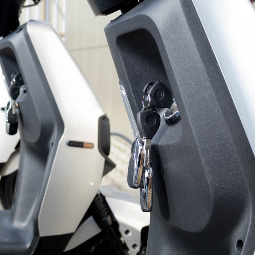Scuter electric KUBA GREE 08, 47-60km autonomie, 45km/h, motor 1200W [7]