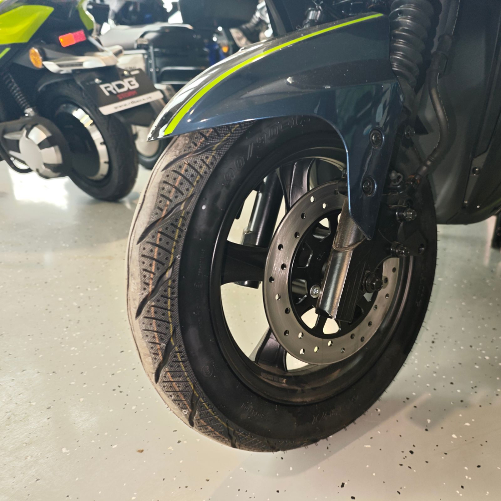 Scuter electric STORM, Motor 2200W, 72 Volti, 25km/h fara permis, 45-60km autonomie [7]