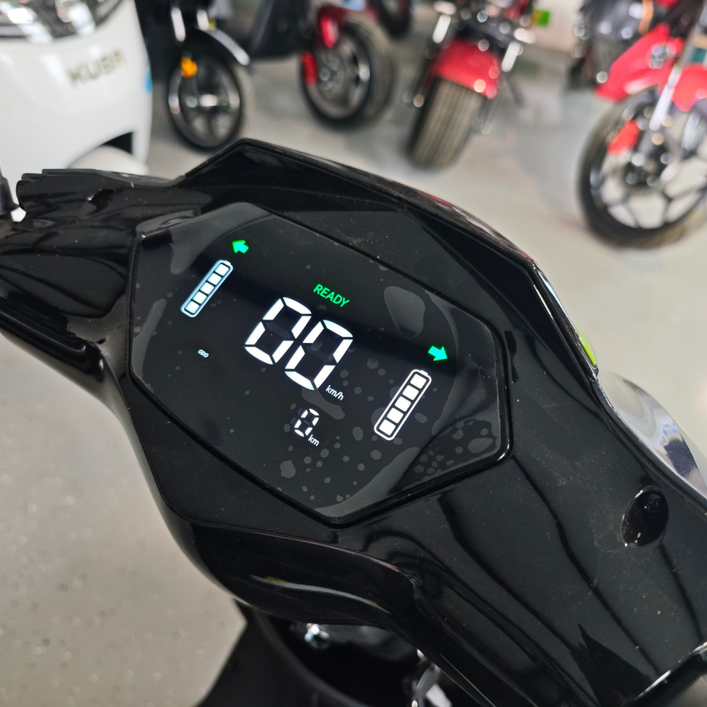 Scuter electric STORM, Motor 2200W, 72 Volti, 25km/h fara permis, 45-60km autonomie [5]