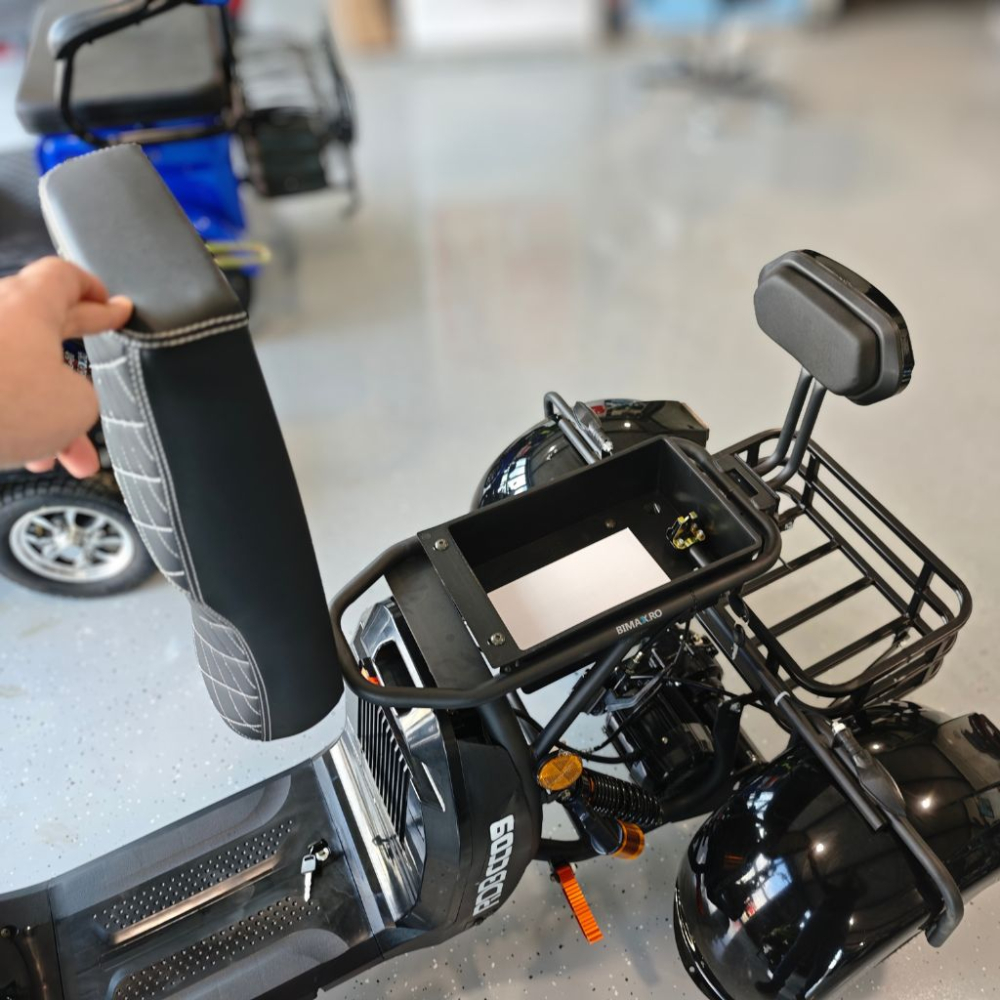 Tricicleta electrica tip scuter RDB CC09, viteza 25km/h fara permis, motor 2000W, autonomie 30-50km [15]