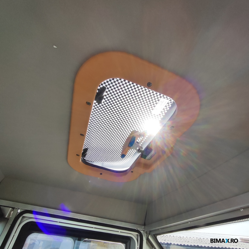 Triciclu electric cu Cabina inchisa, fara permis (25km/h), JP3000, cu ghidon, bena basculabila, autonomie max 42km,  masa maxima 621kg, Carte RAR (CIV) inclus [19]