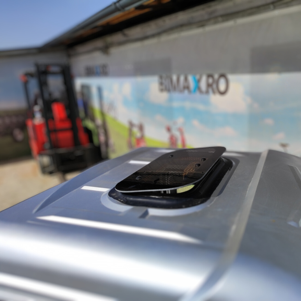 Triciclu electric cu Cabina inchisa, fara permis (25km/h), JP3000, cu ghidon, bena basculabila, autonomie max 42km,  masa maxima 621kg, Carte RAR (CIV) inclus [18]